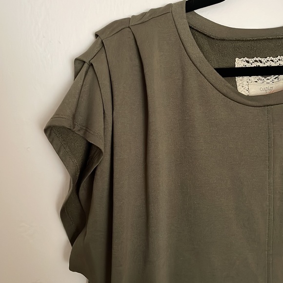 Nice work top. - Picture 2 of 5